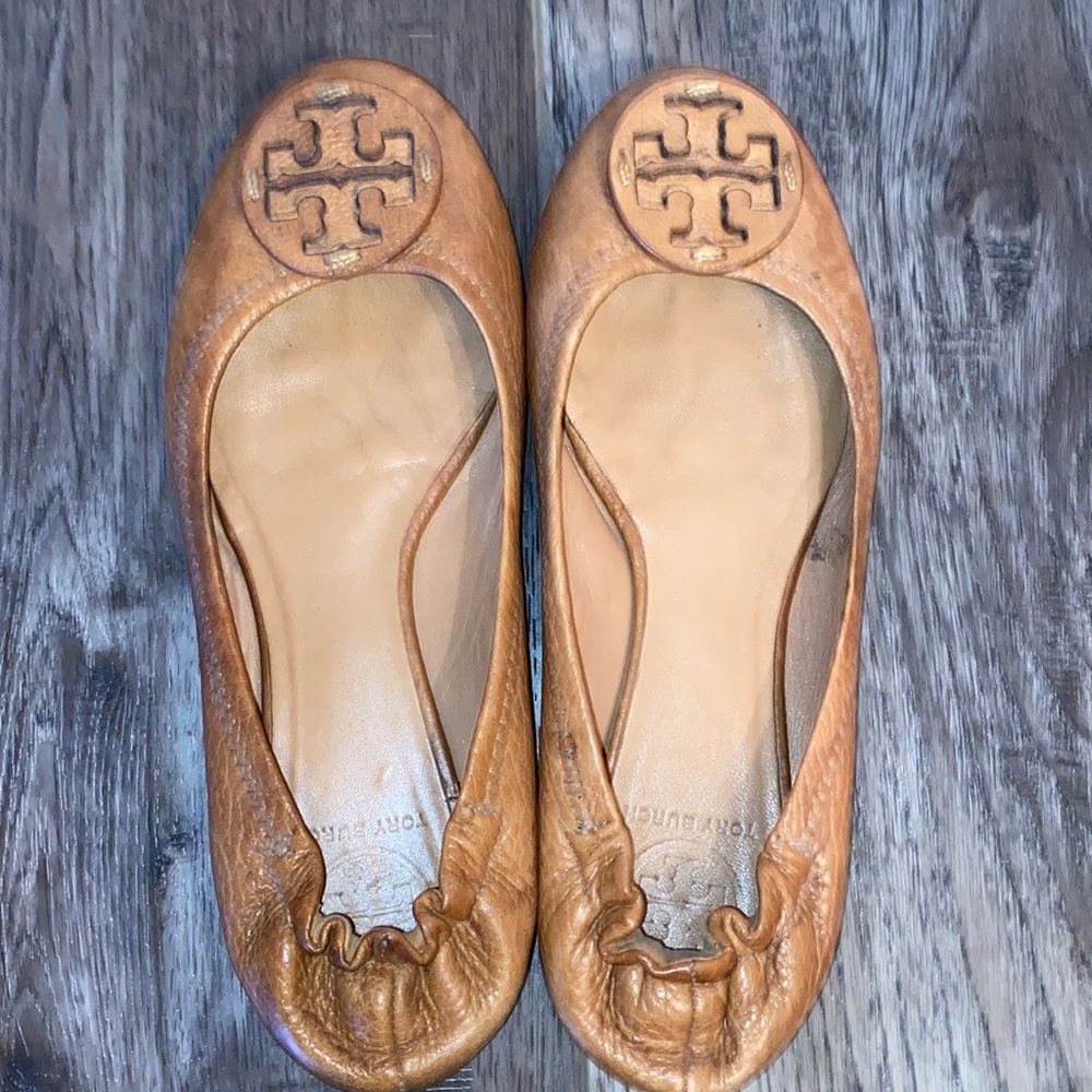 Tory Burch Ballet Flats (see measurements)
